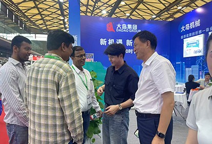 CISMA2025現場直擊 | 大島機械集團展位人氣爆棚，超高速絎繡機引全球客商矚目